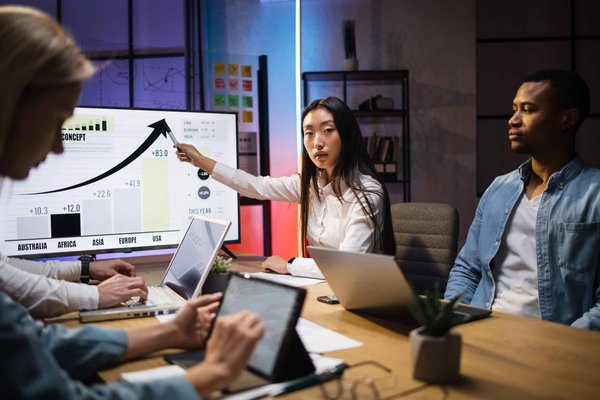How Can 360-Degree Video Analysis Improve Tactical Awareness in Soccer Defenders?